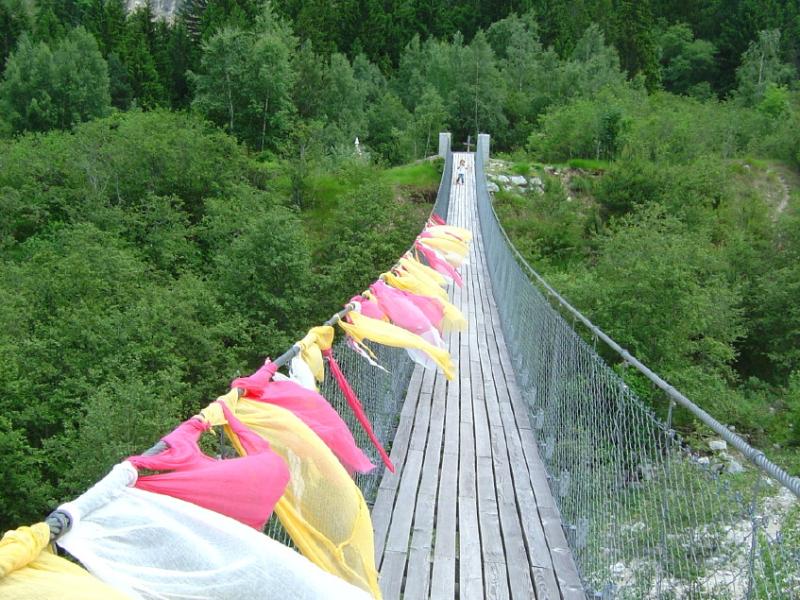 Pont bhoutanais sur l'Illgraben