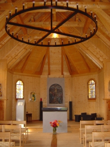L'intérieur de la chapelle Notre-Dame des Neiges