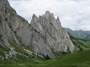 Au loin les Gastlosen