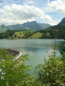 Barrage et lac de Montsalvens