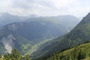 Vue sur le Val d'Arpette, depuis la Breya