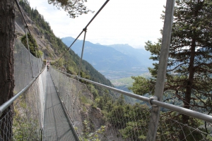 Le deuxième pont, long du 95 mètres