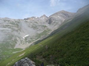 Sentier en direction du Four