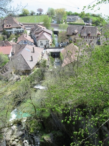 La Douanne se jette dans le lac