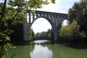 Le magnifique viaduc du Day