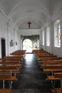 Depuis l'intérieur de la chapelle