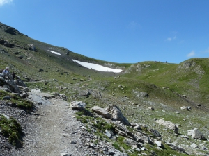 On arrive au point de vue sur le départ de la voie Heckmair.