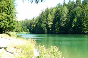 Lac de montagne des Miriouges