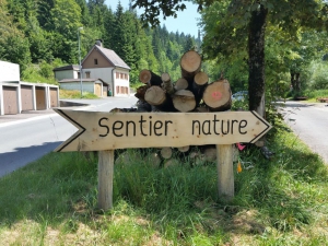 A l'entrée du sentier