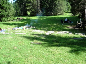 Les alentours immédiats de la glacière