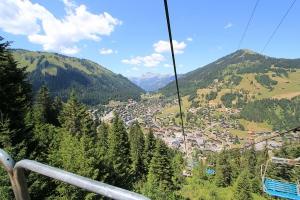 Descente en télésiège jusqu'à Morgins