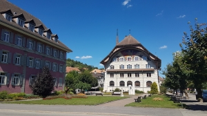 L'hôtel de ville (face ouest)