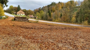 Le petit parking (commencez derrière l'appareil)