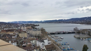 Vue surle lac, depuis la tour de la Grossmünster