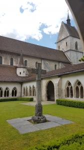 Le cloître