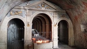 A l'intérieur de la chapelle de Verena