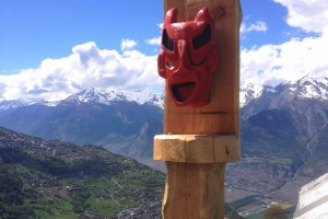 sentier des masques - Veysonnaz