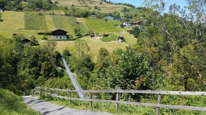 Depuis le banc, juste en-dessus de la passerelle