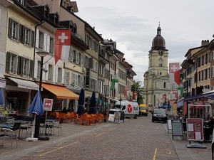 Morges, la Grand-Rue et le temple