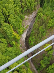 Sous le pont, la gorge du Guntebach