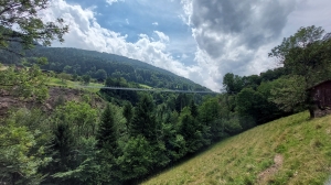 Vue sur la passerelle, au retour de la balade