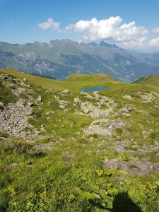 En prenant la direction de la Kleine Scheidegg