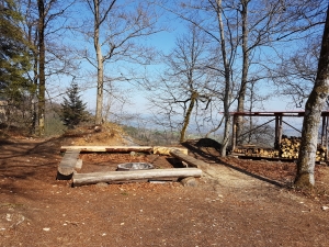 Pique-nique à la burgruine Alt Homberg