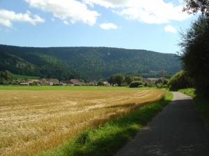 L'arrivée sur le village de Môtiers/NE