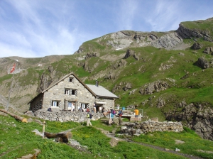 La Cabane Wildhorn (2303m)