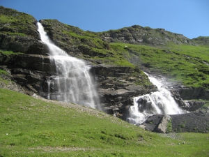 Chutes près de la Cabane Gelten