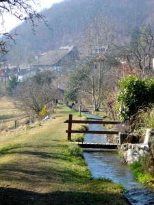 Dans le village de Croy