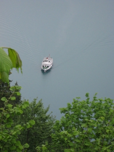 Bateau arrivant à Giessbach