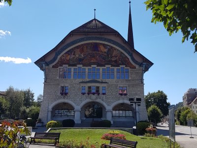 L'hôtel de ville (face est)