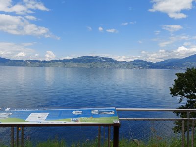 <p>Vue sur le lac Léman</p>