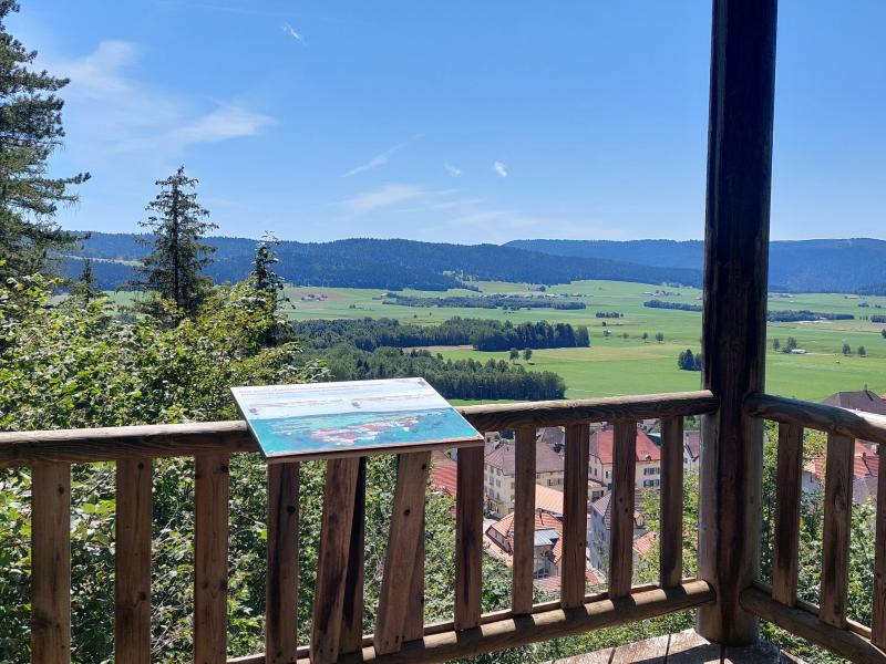 Des Ponts-de-Martel à la Petite-Joux
