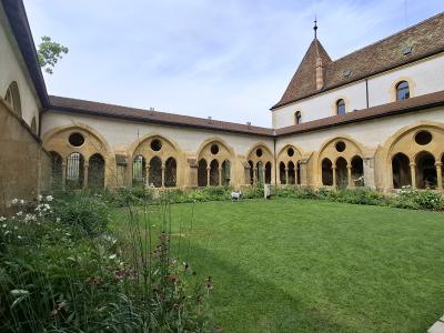 Le cloître