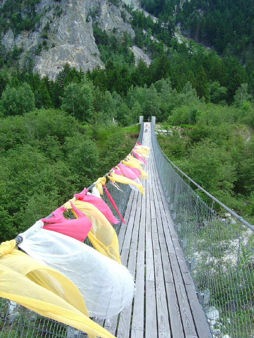 Pont bhoutanais sur l'Illgraben